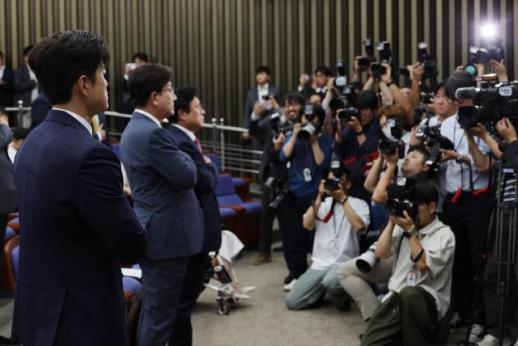 국힘, 내일 원내대표 선출…대여 투쟁·당 쇄신 과제 막중