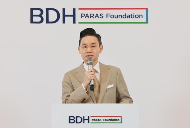 16일 서울 중구 명동 알로프트호텔에서 배동현 BDH재단 이사장이 국제패럴림픽위원회IPC 위원장 선거에 출마한다고 발표하고 있다 사진연합뉴스