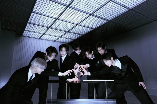 ENHYPENs latest album on course for another Billboard 200 top-10 entry