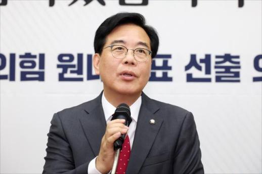 국민의힘 신임 원내대표에 3선 송언석…국민 위해 변화·쇄신 필요(종합)