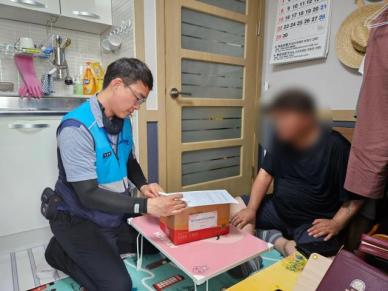 똑똑! 어르신 편안 하신지요?…구미시, 안부살핌 소포로 위기 가구 챙긴다