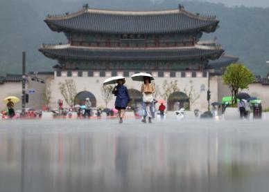 [내일날씨] 맑고 30도 무더위…수도권 제외 일부 지역 소나기 