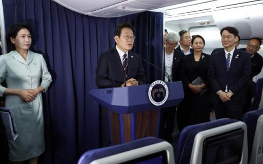 이재명 국제 관계 발전해야 기업 진출 원활…정상외교 더 강화할 것