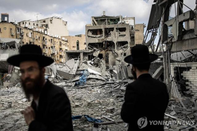 S. Korean companies evacuate employees from Israel amid escalating conflict