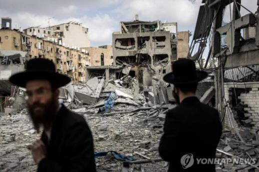 S. Korean companies evacuate employees from Israel amid escalating conflict