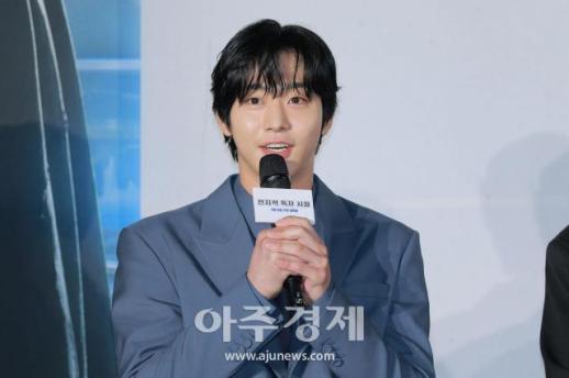 [포토] 인사말 하는 안효섭 (전독시 제작보고회)
