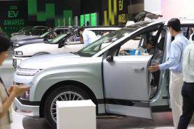Eco-friendly vehicles outpace gasoline cars in S. Korea for first time