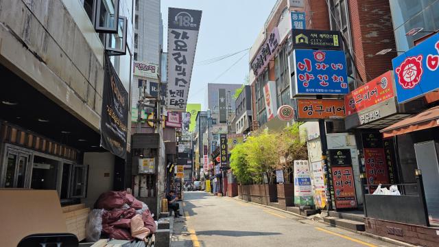 유동인구 없이 한산한 종각 젊음의 거리 풍경 사진김현아 기자