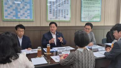 고준호 의원 학교에 우리 아이 못 보내…파주 교육 신뢰 붕괴
