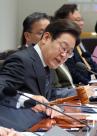 [속보] 李 대통령, 추경 편성에 침체 너무 심해…재정 사용할 때