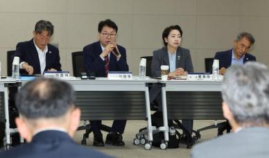재생에너지 전환 속도낸다…산업부 관세 신속 협의·산업 AI 확산