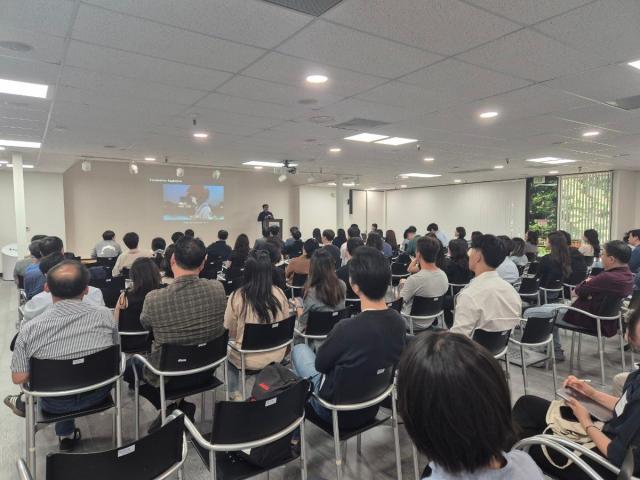 사진코트라