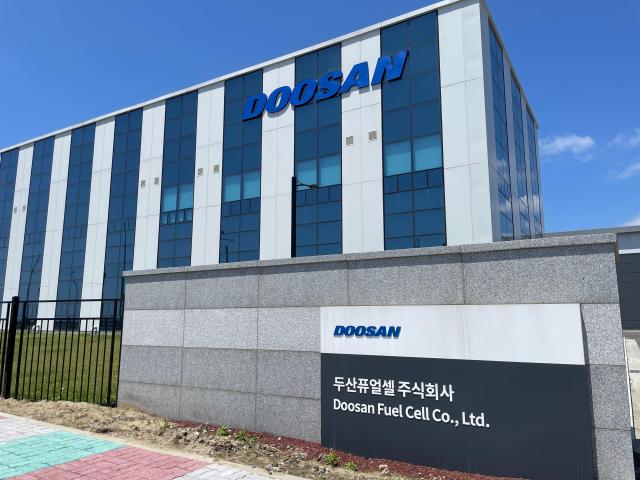 새만금산단 5공구에 입주한 두산퓨얼셀 군산 공장 모습 사진김슬기 기자 ksg49ajunewscom