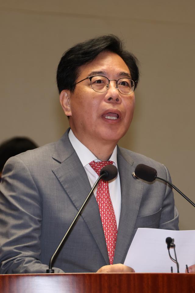 송언석 국민의힘 원내대표가 20일 서울 여의도 국회에서 열린 비리백화점 이재명 정부 인사청문회 대책 긴급 의원총회에서 발언하고 있다 사진연합뉴스