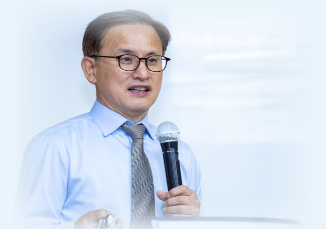 경상국립대학교 권진회 총장사진경상국립대학교