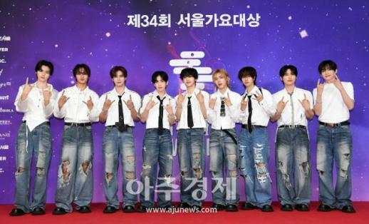 [포토] CRAVITY, 2025 서가대 레드카펫 참석