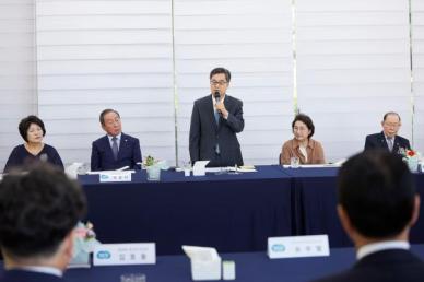 참전유공자 수당 60만원 시대 열려…김동연 보훈은 의무 아닌 책임