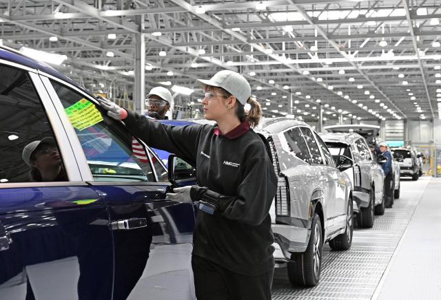 美国加征关税冲击出口 韩国5月整车产量同比下降3.7%