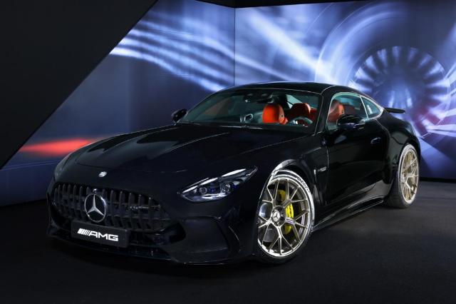 메르세데스-AMG GT 55 4MATIC+의 한정판 모델 AMG 한성 에디션 2025사진한성자동차