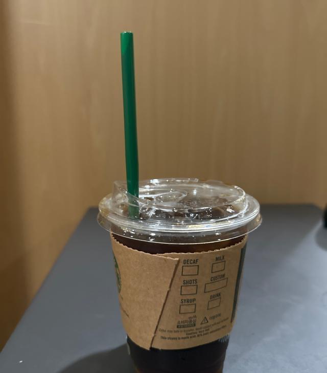 Starbucks brings back plastic straws in South Korea