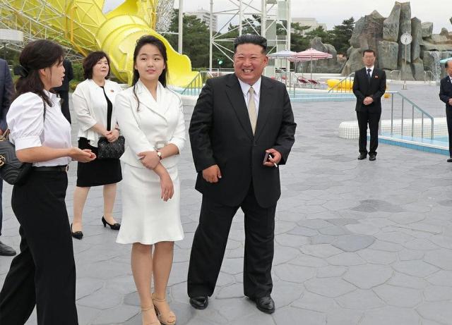 Kim Jong-uns wife surfaces for first time in about 18 months