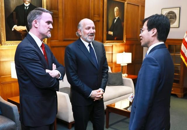 South Korea-US tariff negotiations intensify as July deadline approaches with specific American demands