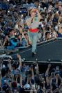 [포토] 지드래곤 등장에 환호하는 관객들