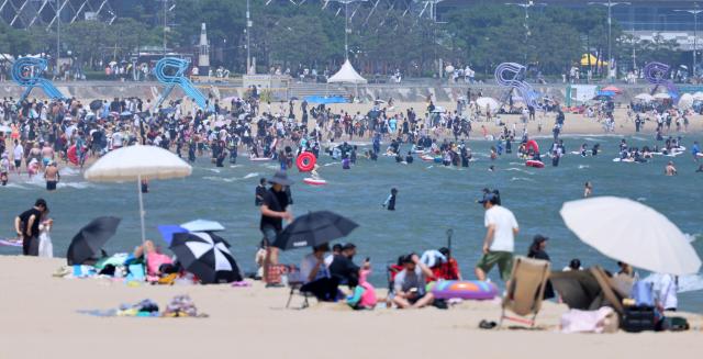 韩国上班族夏季休假意愿强烈