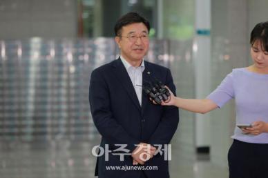 [포토] ​​​​​​​지명 소감 밝히는 윤호중 행정안전부 장관 후보자