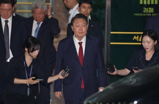 Ex-President Yoon fails to appear for another round of questioning by independent prosecutors