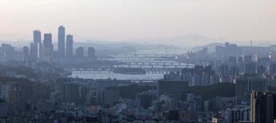 부동산 PF 대출 연체율 4.49%…전 분기 比 1%p 급등