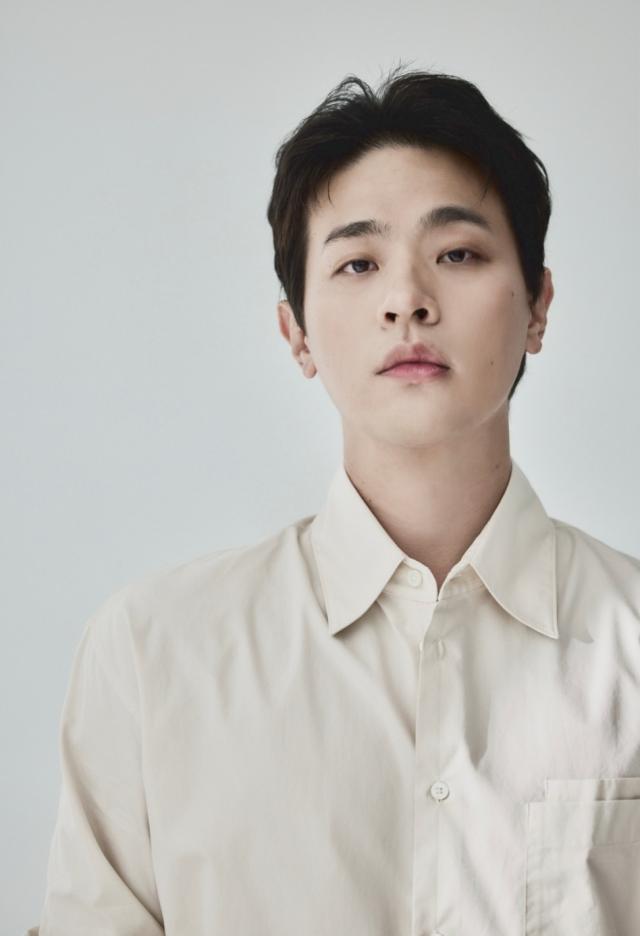배우이자 출판사 무제 대표 박정민 사진 샘컴퍼니