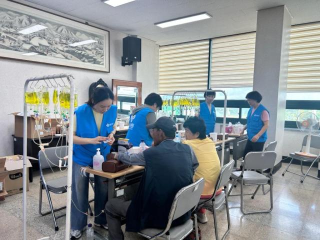 부안군이 2일 하서면에서 찾아가는 농촌왕진버스를 실시했다사진부안군