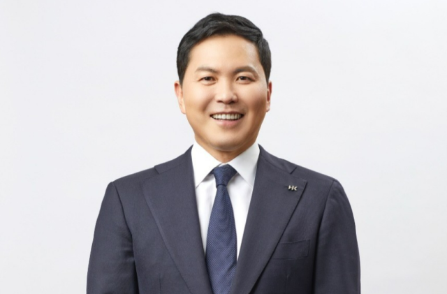 법원 윤상현 콜마 부회장, 父 증여 주식 임의 처분 금지