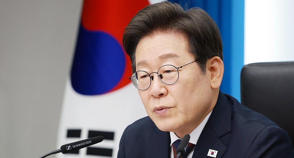 李대통령 잘 하고 있다 65%...민주 46%·국민의힘 22% 