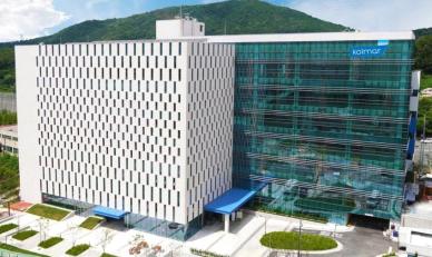 [콜마家 전쟁, 능력이냐 핏줄이냐] ③ 콜마그룹 내분, 한국콜마는 안전할까