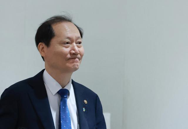 이완규 법제처장이 지난 6월 24일 서울 용산 대통령실 청사에서 열린 국무회의에 참석하고 있다 사진연합뉴스