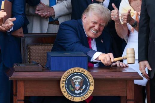 Trumps sweeping economic bill may boost Koreas semiconductor, shipbuilding sectors