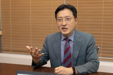 [동기들이 말하는 이재명①] 강찬우 변호사 이재명, 임기중 귀 열고 유연한 대통령 돼야 