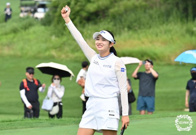 6일 박혜준은 인천 베어즈베스트 청라파72에서 열린 KLPGA 투어 제15회 롯데 오픈총상금 12억원에서 투어 입성 4년 만에 첫 우승을 거머쥐었다 사진KLPGA