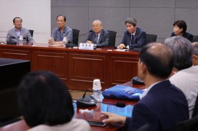 임동원 통일부 명칭 변경은 잘못된 생각…통일 포기 오해 불러