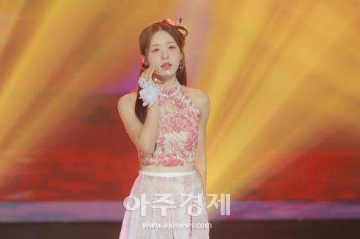 [포토] 멋진 무대 선보이는 정다경(더트롯쇼)
