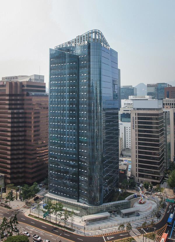 서울 중구 소재 하나은행 신관 전경 사진하나은행