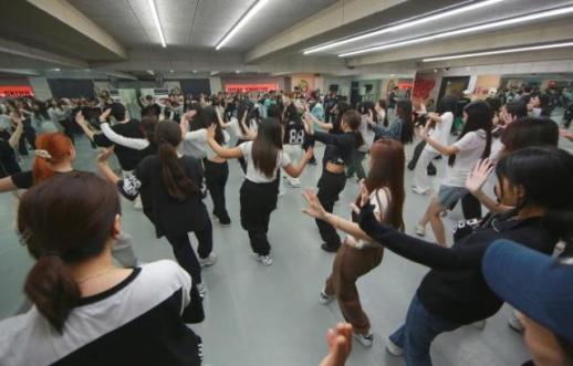 K-POP 교육 열기 확산…데프댄스스쿨·데프실용음악학원 수강 문의 급증 