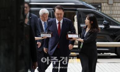 [포토] 윤석열 전 대통령, 영장실질심사 출석