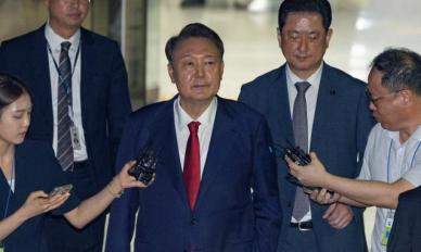 윤석열 전 대통령 재구속…법원 증거인멸 우려 판단