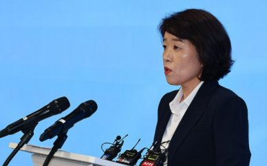 민 특검팀, 김건희 집사 김씨에 출석 의사, 직접 밝혀라