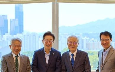 ​​​​​​​정규재 李, 시진핑 APEC 참석 언급해