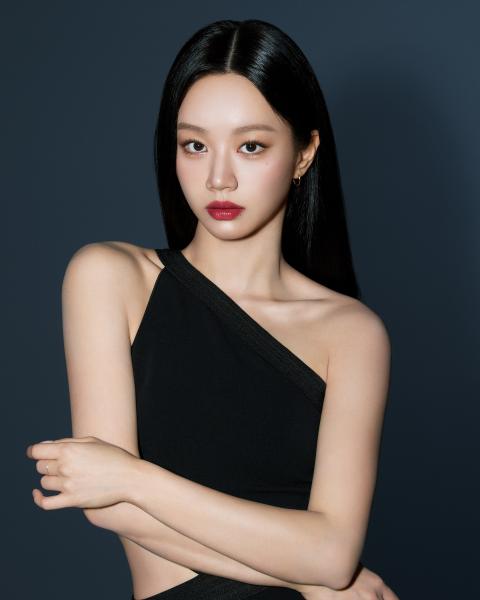 아워글래스 브랜드 파트너 혜리 사진아워글래스
