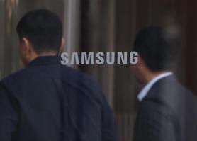 Samsung supplies advanced image sensor to Xiaomi, challenging Sony in global market